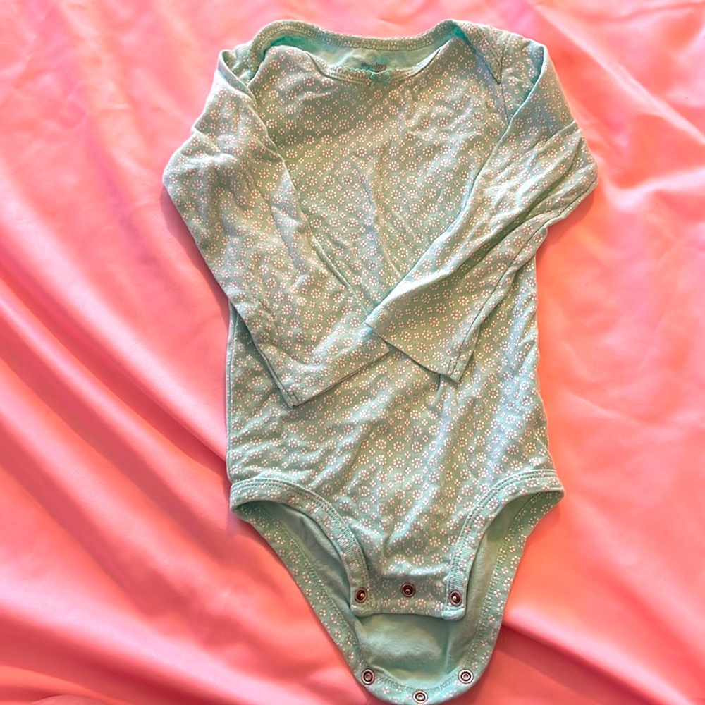 Simple joy 1 piece 24 months bodysuit long sleeve